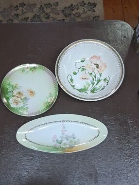 Stunning Grandmas China Wall Hangers, 3pc Vintage Cottagecore Pates & Bowls Set